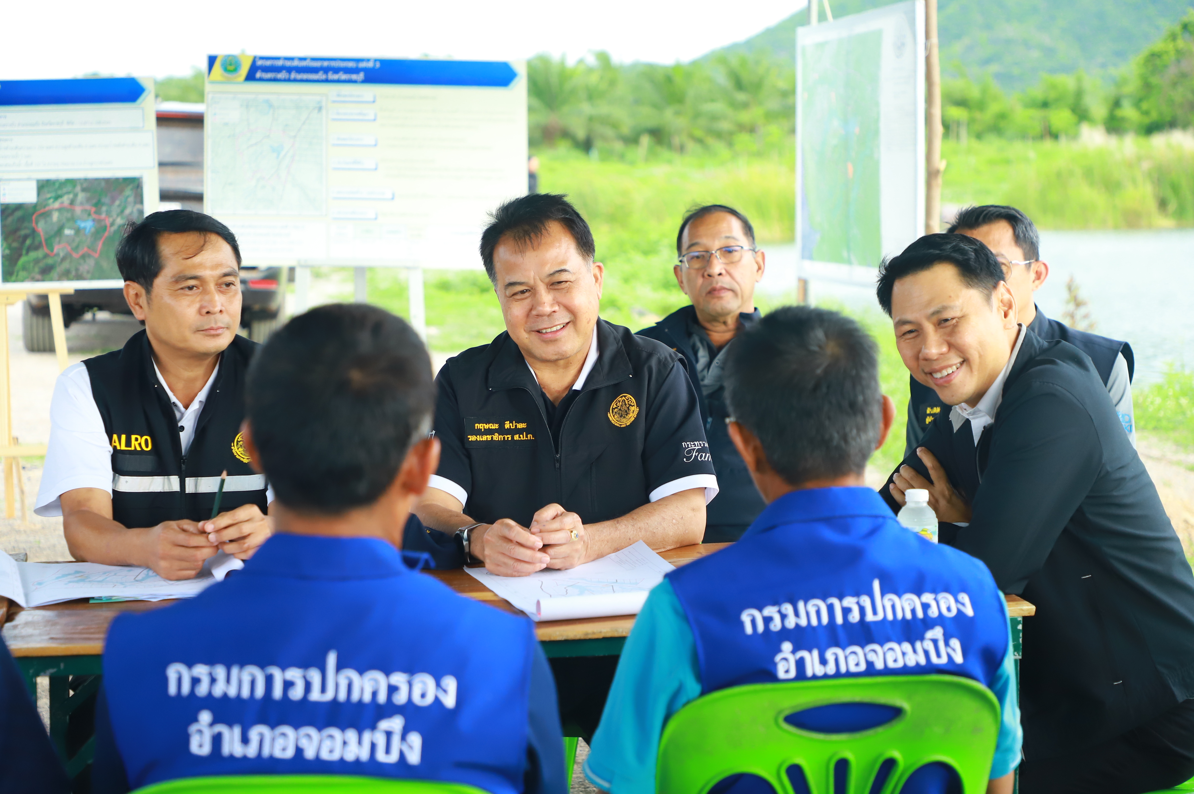 title - ส.ป.ก. ร่วมประชุมคณะทำงานที่ 3 เดินหน้าปั้น “รางบัวโมเดล” สู่ต้นแบบเมืองเกษตรนวัตกรรมครบวงจร พร้อมลุยพื้นที่รับฟังปัญหาเกษตรกรราชบุรี